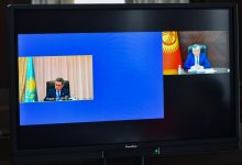 Казахстан и Кыргызстан договорились не создавать на границе пробок из грузовиков