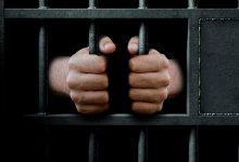 Житель Уральска из-за решения суда решил перерезать себе живот в СИЗО