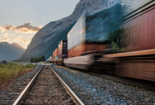 В Иртыше, куда упали вагоны поезда, обнаружили превышение норм цинка и меди