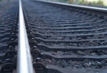 Поезд насмерть сбил женщину в Карагандинской области