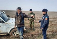 Увязшие в грязи: нелепое исчезновение целой семьи в Атырауской области