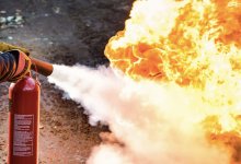 "Приора" загорелась в Уральске. Пострадавших нет