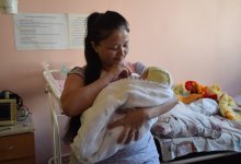 750-граммового младенца выходили врачи в Усть-Каменогорске