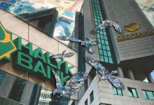 Заемщики Сбербанка Казахстана "переезжают" в Halyk Bank. Есть ли риски?