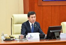 Ерлан Кошанов призвал наказывать за рекламу финансовых пирамид