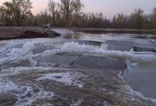 Западноказахстанское село пришлось срочно эвакуировать из-за ЧП в России