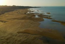 Каспий резко отступил от берегов в Актау (ВИДЕО)