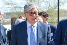 Токаев поздравил казахстанцев с праздником Пасхи