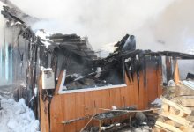 В ВКО мужчина украл у знакомого продукты и поджег его дом