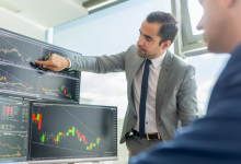 Брокеры и дилеры должны проверять финграмотность казахстанцев перед предоставлением услуг - депутат