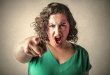 Куратор жезказганского колледжа матом требовала деньги у студентов