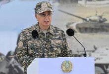 Токаев поздравил казахстанцев с Днем защитника Отечества