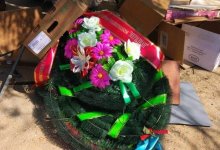 Венки к 9 Мая оказались в мусорке в Актау