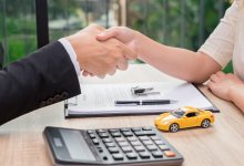 "Просим не паниковать": казахстанцы ринулись покупать машины по программе льготного кредитования