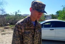 Через неделю после призыва солдата-срочника из Актау вернули родителям. Парень их не узнает