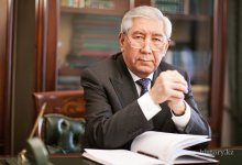 С юбилеем поздравил президент Мырзатая Жолдасбекова