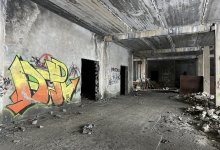 Сбежавший из дома мальчик всю ночь провел в заброшенном доме в ВКО