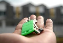 Чиновники Уральска лишали очередников жилья, выдавая квартиры незаконно