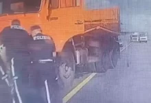 Водителю, подравшемуся с полицейскими, проведут психиатрическую экспертизу в Нур-Султане