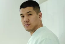 “Я не хотел оскорбить флаг”: рэпер Shiza извинился за скандальную выходку