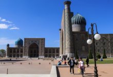 Казахстанцев ударили электрошокером в Узбекистане: виновных уволили