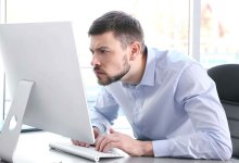 Казахстанцы смогут проверять сайты на признаки финпирамиды