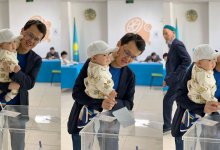 "За общее будущее": глава Минцифры проголосовал вместе с маленьким сыном