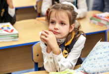 Более 176 тысяч детей захотели учиться в 2023 году в школах на казахском языке