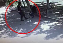 Ограбление незрячего мужчины попало на видео в Таразе