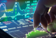 Нацбанк установил курс доллара на выходные