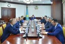 При Мажилисе заработает Общественная палата