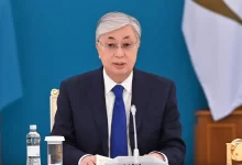 Токаев прибыл на экономический форум в Санкт-Петербург