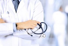 Токаев поздравил медработников с профессиональным праздником