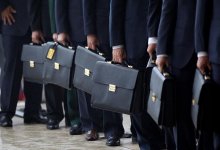 Госслужащие ЗКО обратились к Токаеву за защитой от действий сотрудников Антикора