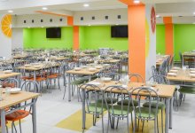 Недопустимыми назвал цены в школьных буфетах министр просвещения РК