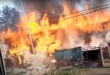 Одновременно шесть складов с углем и дровами загорелись в Караганде (ВИДЕО)