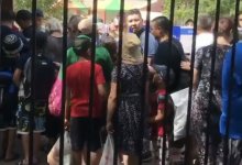 Давка на жаре и выброшенные на ветер деньги: астанчане жалуются на нехватку мест для купания