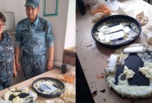 В сковороде с голубцами пытались пронести телефоны в столичной колонии