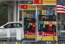 Слухи о продаже бензина по талонам в столице не подтвердились