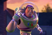 Из-за секундного поцелуя женских персонажей в Казахстане запретили показ спин-оффа “Истории игрушек”