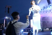 Певица Ерке Есмахан "окольцевала" павлодарца