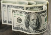 Курс доллара в Казахстане незначительно ослаб