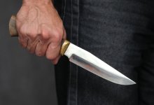 Мужчина нанес жене 11 ножевых ранений на улице в Алматы