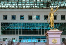 Мужчина пытался устроить самоподжог перед зданием Верховного суда РК