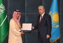 Токаев наградил короля Саудовской Аравии орденом "Алтын Қыран"