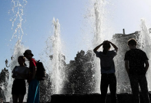 Казахстанцев ждет очень жаркое начало рабочей недели