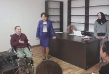 "Никогда не понимала пассивных людей": многодетная мама из Алматы рассказала, как помогает нуждающимся