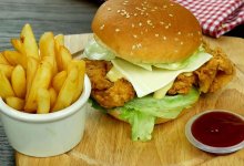 "Кто мне курицу вернет?" Мужчина сбежал с кафе, прихватив обед казахстанки