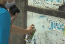 Жителей Алматы попросили закрашивать рекламу наркотиков