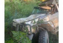 Водителя, разбившего тюнингованный внедорожник, не могут найти в ВКО